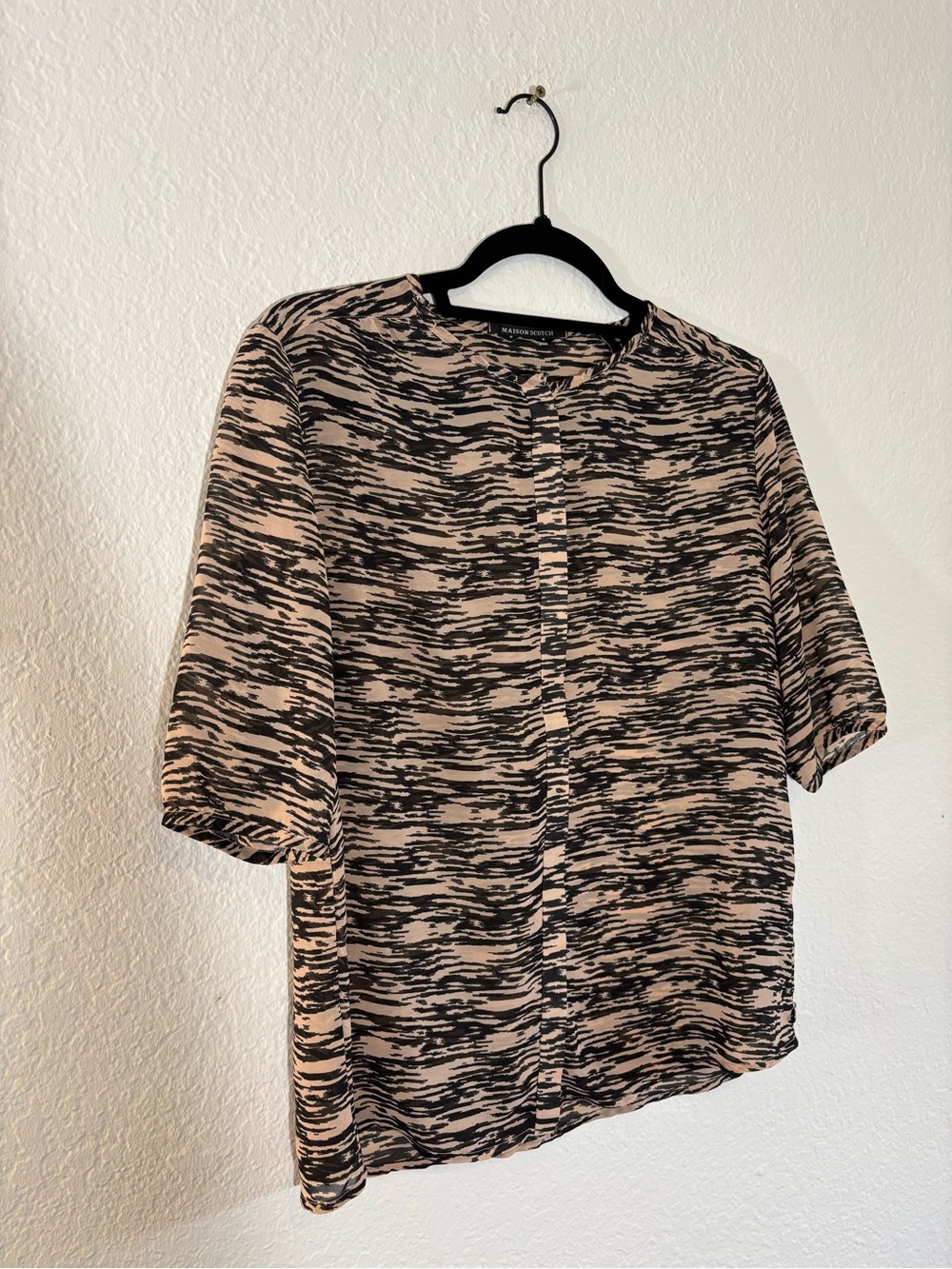 NEW Maison Scotch Scotch & Soda Abstract Zebra Print Short Sleeve Blouse Size 1 - Picture 3 of 12